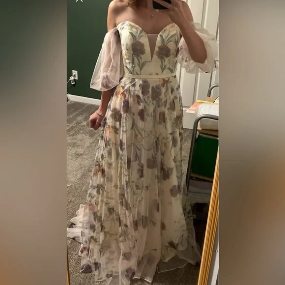 Glamrea Off the Shoulder Puff Sleeve Dress - Picture 2 of 3